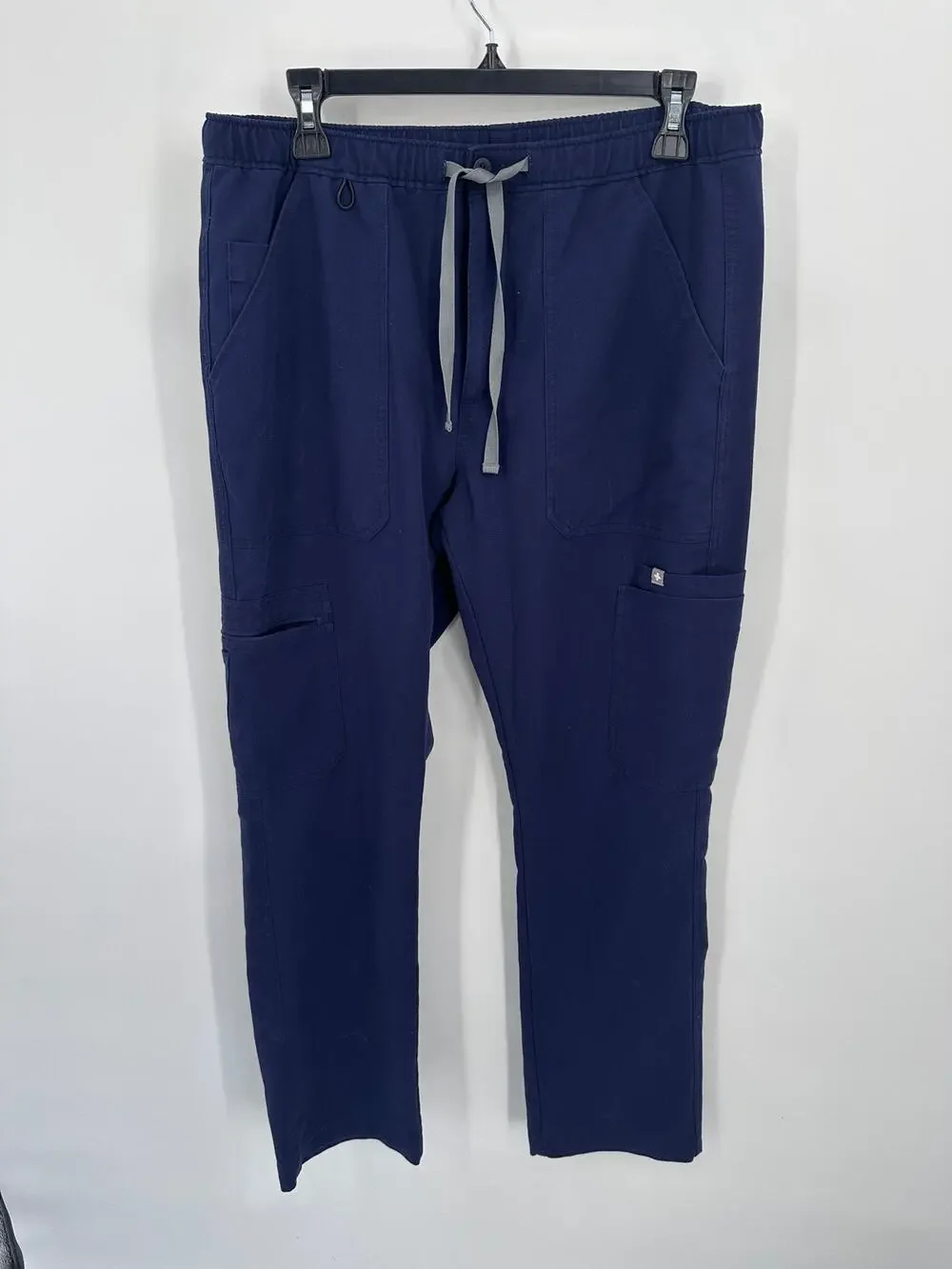 FIGS Men's Cairo Navy Cargo Scrubs Pants // M